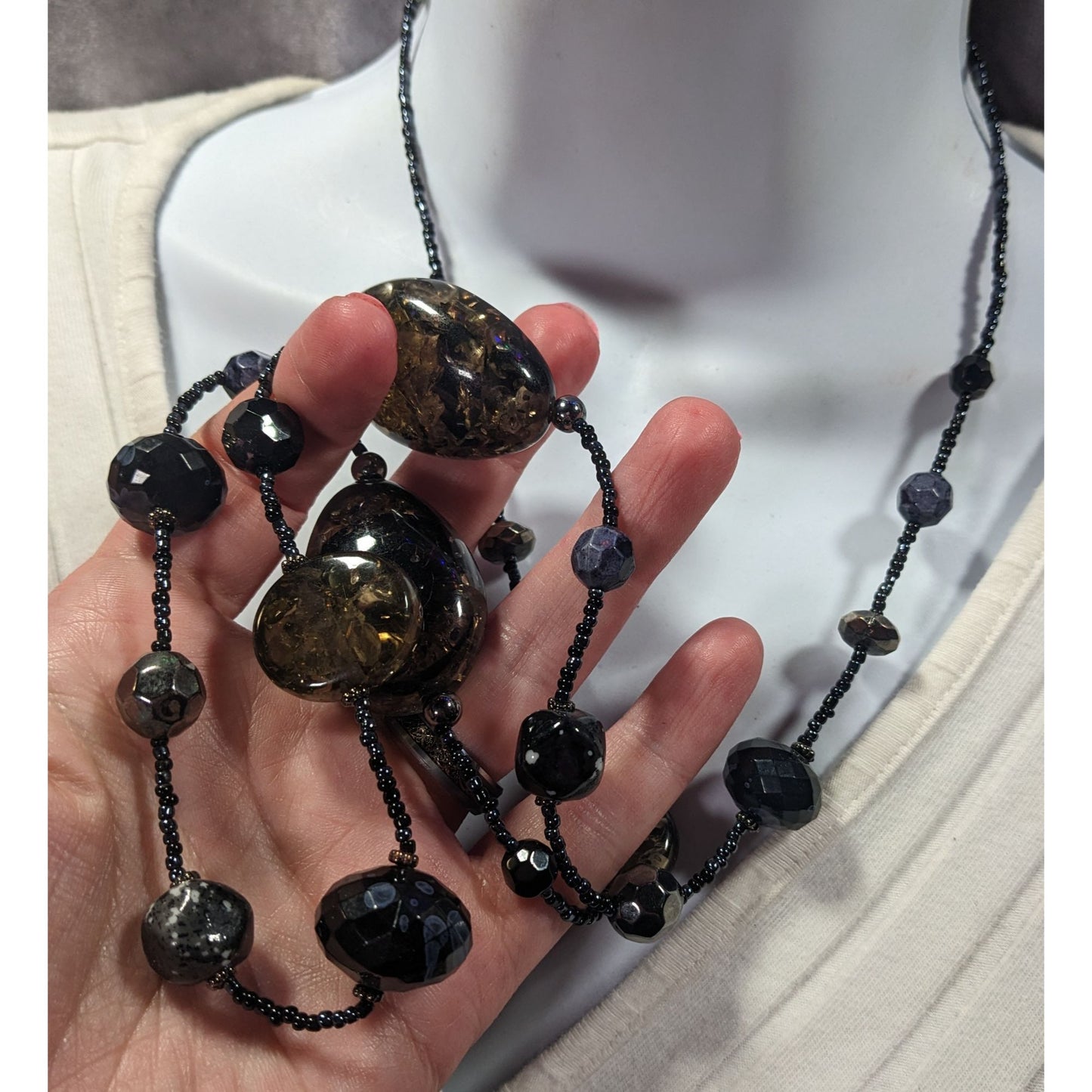 Abstract Glass Beaded Crackle Accent Station Necklace