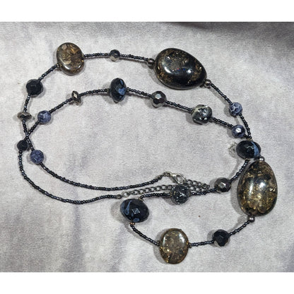Abstract Glass Beaded Crackle Accent Station Necklace