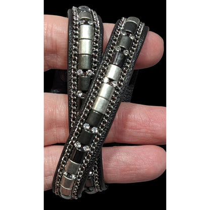 Stella & Dot Cady Wrap Bracelet Leather Crystals And Metallic Accents