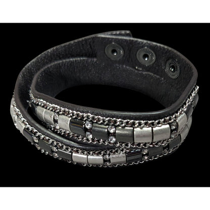 Stella & Dot Cady Wrap Bracelet Leather Crystals And Metallic Accents