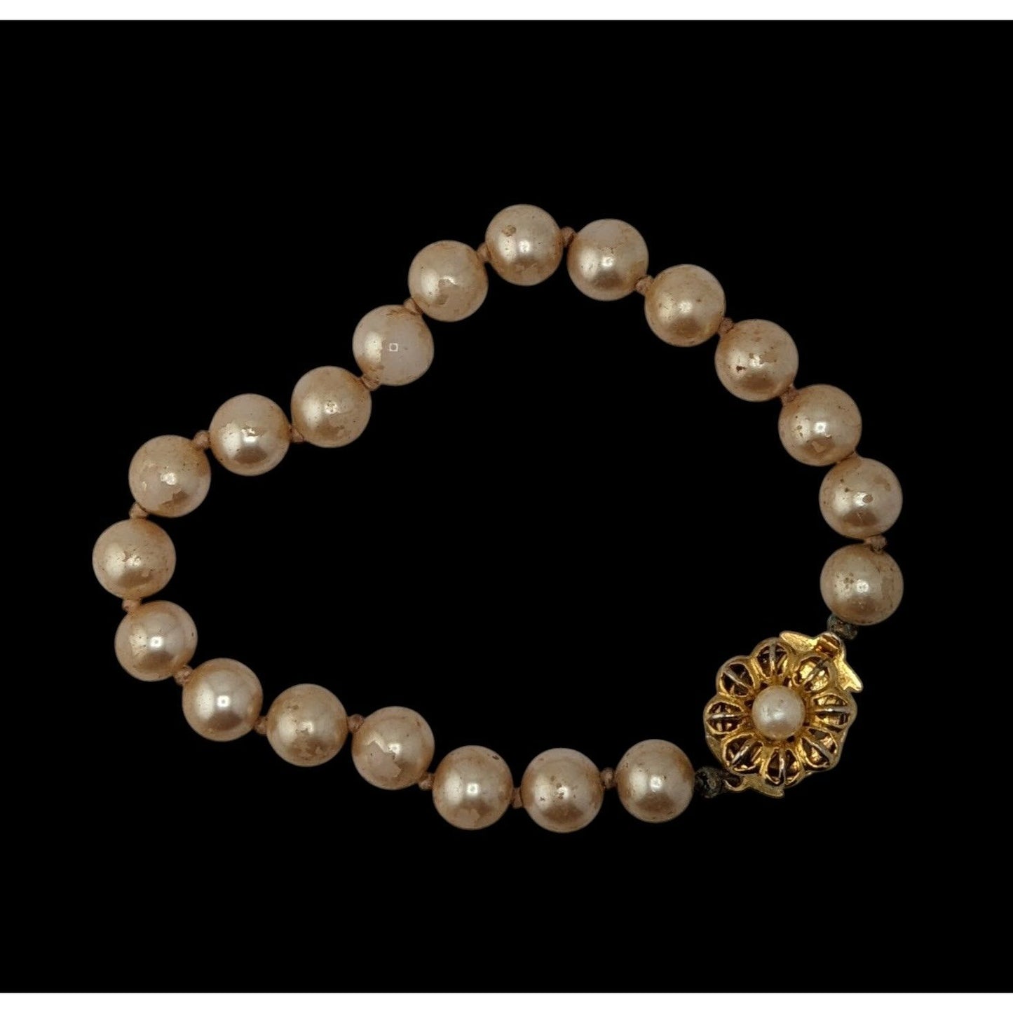 Vintage Japan Faux Pearl Bracelet Floral Box Clasp Gold Cream Elegance