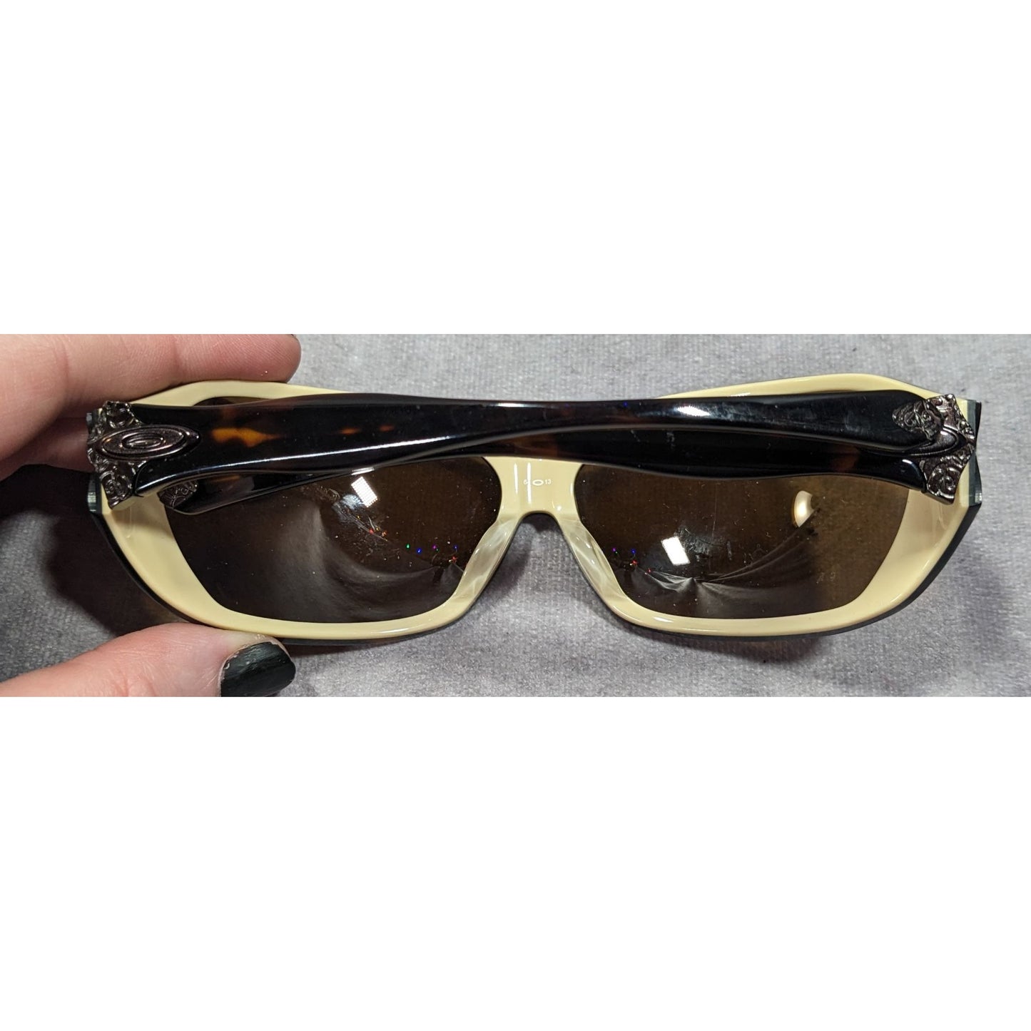 Oakley Betray Brown Tortoise And Cream Sunglasses