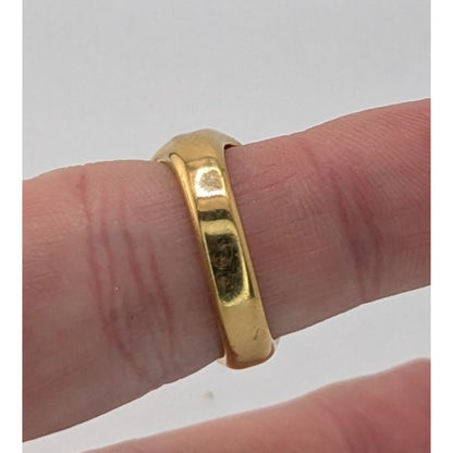 Vintage Avon Gold-Tone Crossover Dome Ring Size 7