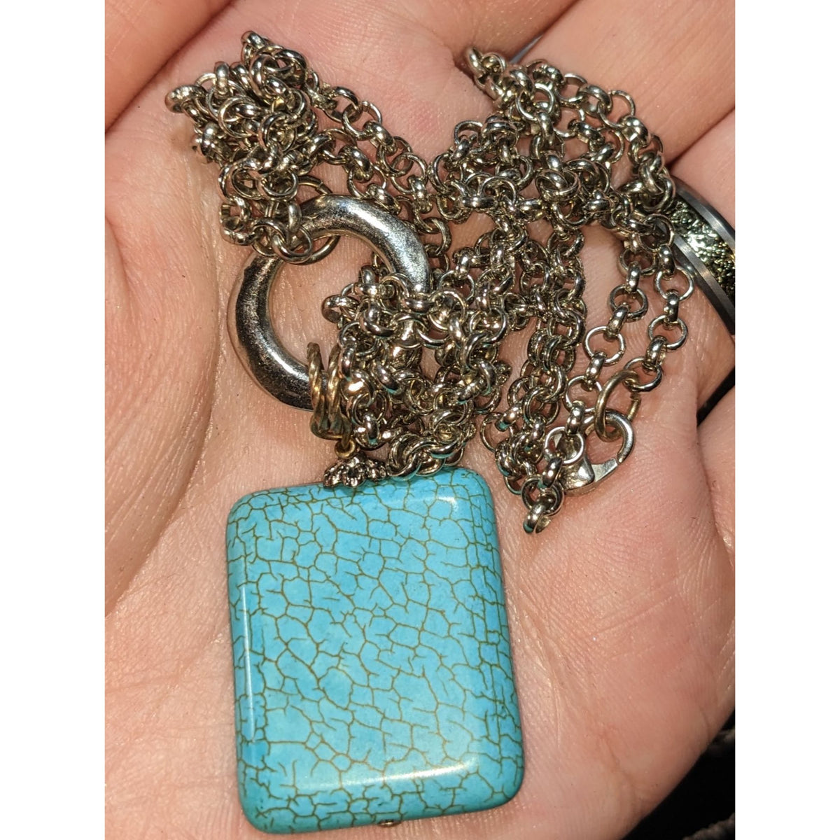 Southwestern Boho Faux Turquoise Blue Silver Tone Pendant Necklace 26 Inch