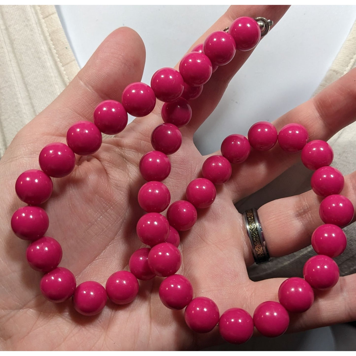 Casual Single Strand Pink Beaded Necklace