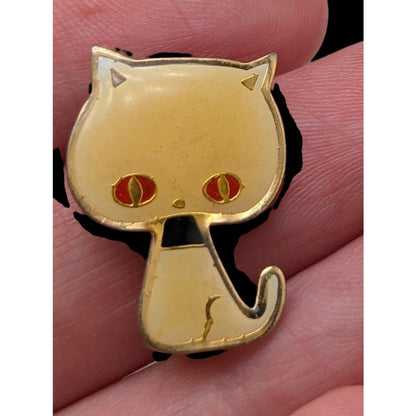Vintage Whimsical Enamel Cream Gold Tone Cat Mini Brooch 1 Inch