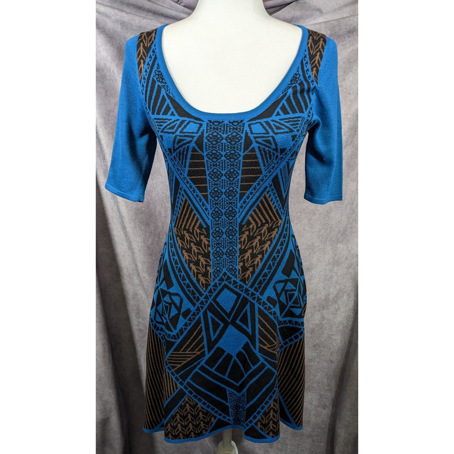 Flying Tomato Blue And Black Geometric Midi Dress Size Medium
