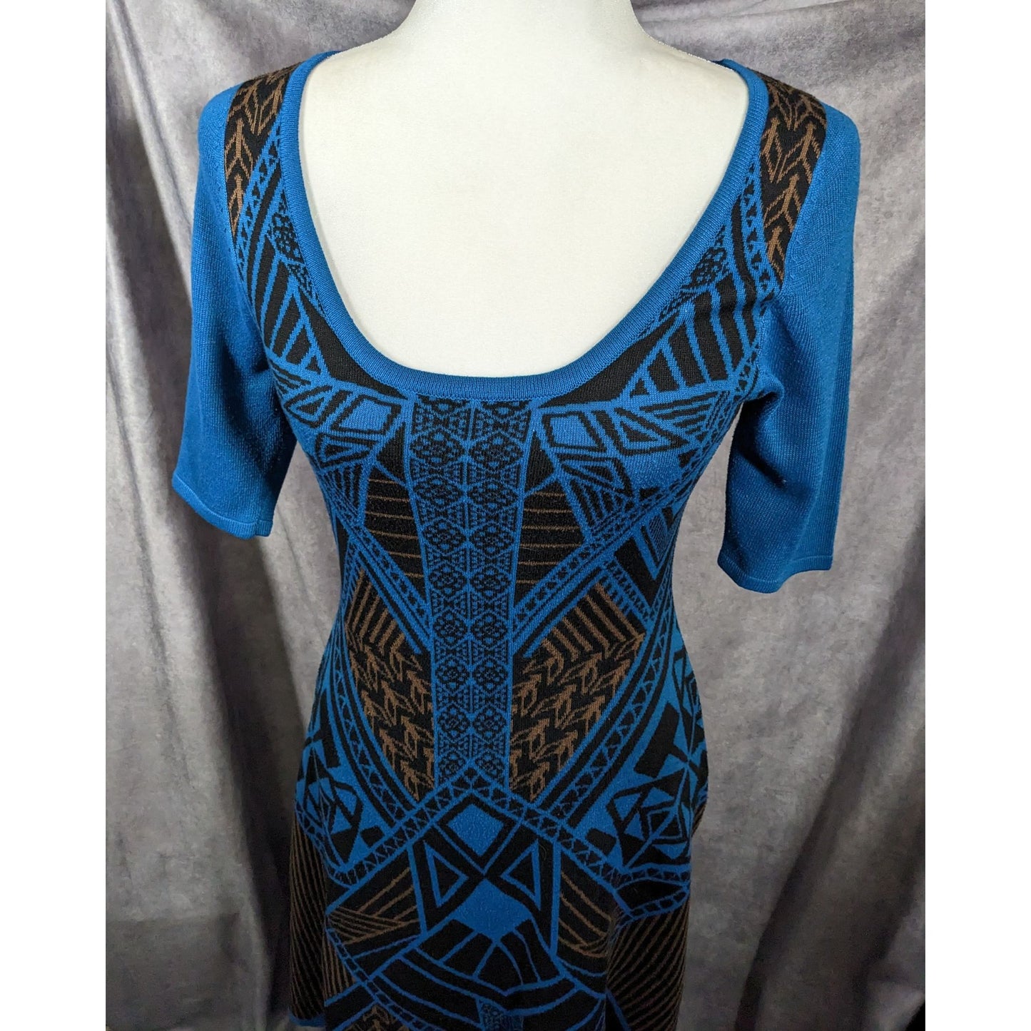 Flying Tomato Blue And Black Geometric Midi Dress Size Medium