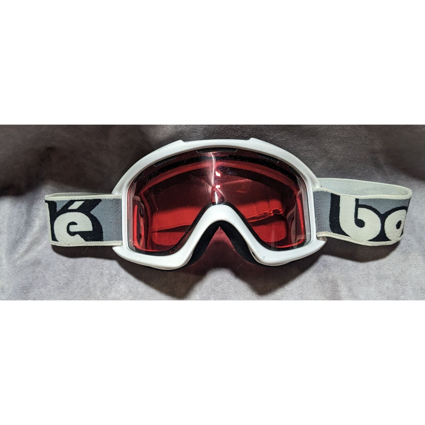 Bolle White And Grey Skii/Snowboarding Mask