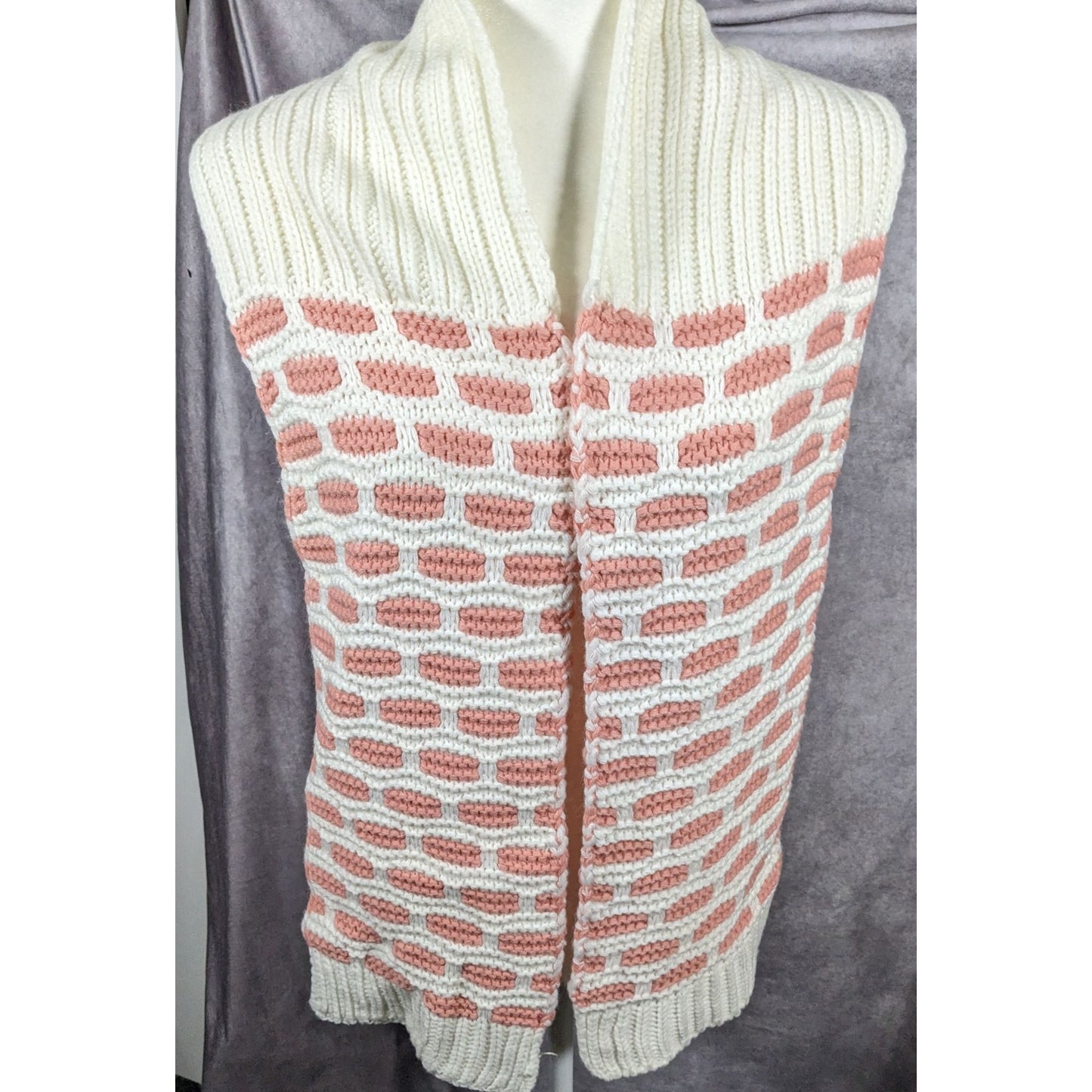 Coquette Retro Pink And White Brick Patterned Scarf