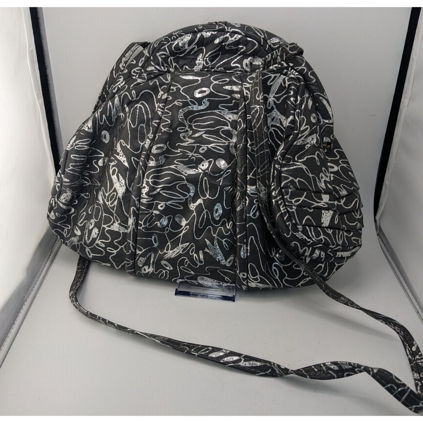 Vintage 90s Miriam Grey & Silver Abstract Pattern Genuine Leather Shoulder Bag