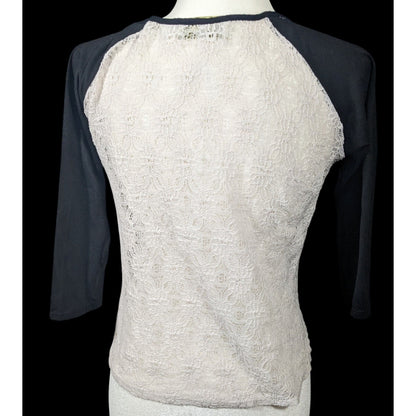 Woo Raglan Floral Lace Black And White Top Size Small