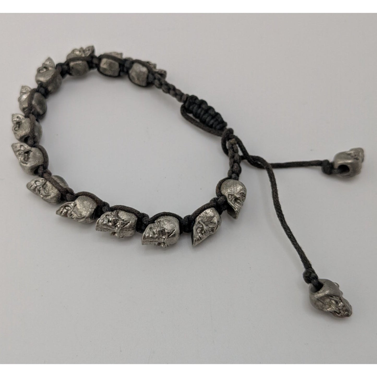 Handcrafted Adjustable Gothic Skull Bracelet Silver Tone Beads 6 Inches Y2K Aesthetic