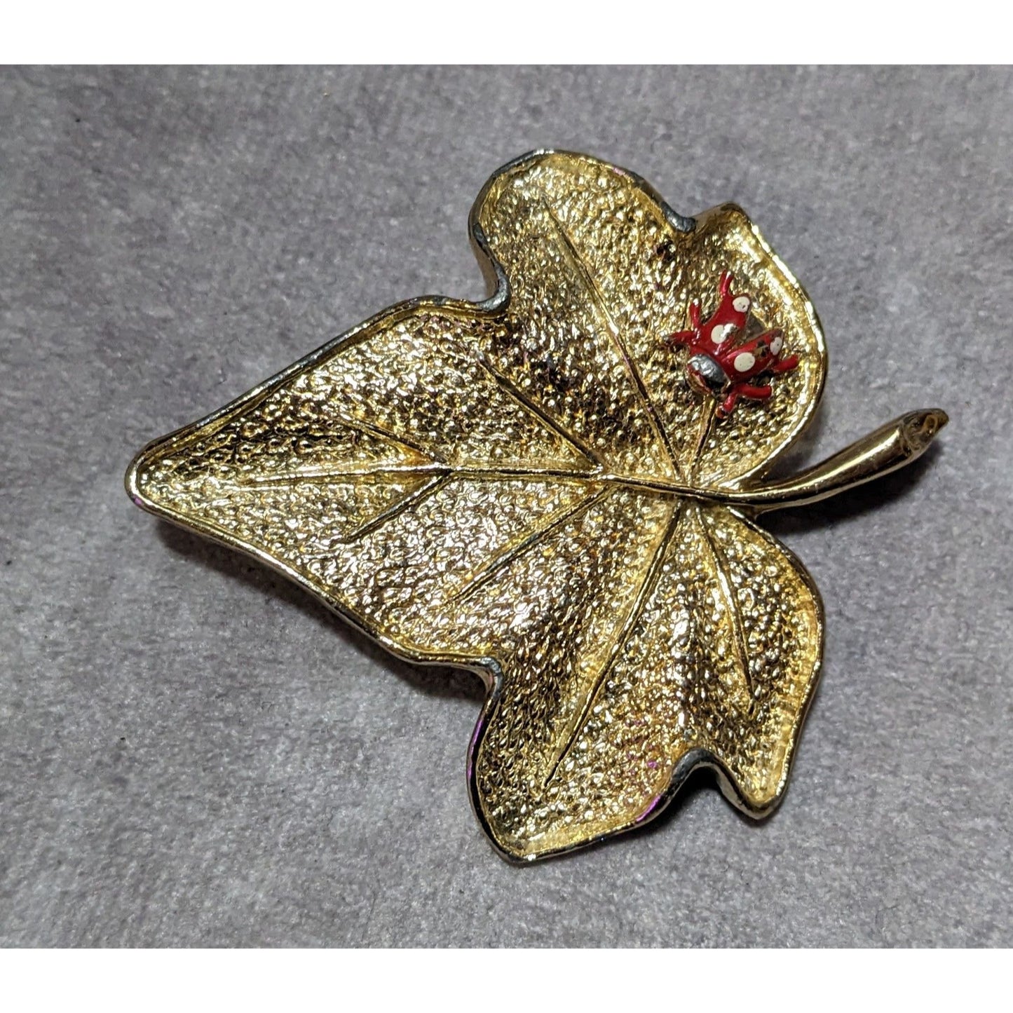 Vintage Gold Tone Ladybug On A Leaf Brooch