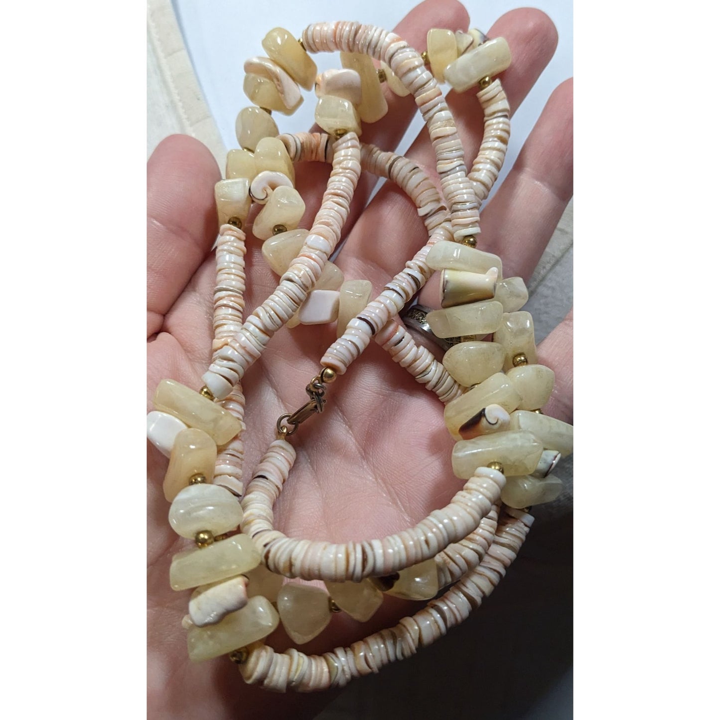 Vintage Beachy Shell And Agate Beaded Necklace