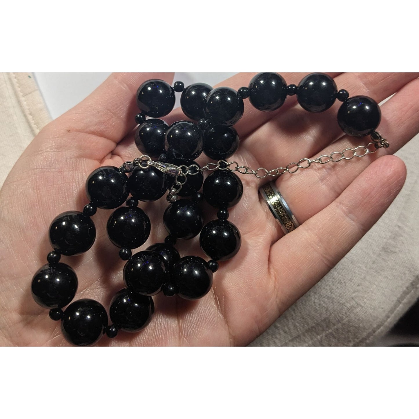 Classic Retro Chunky Black Beaded Necklace