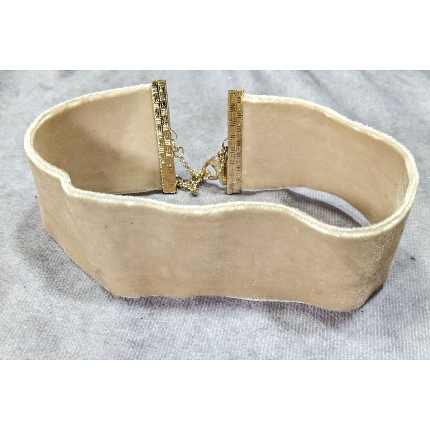 Express Y2K Velvet Beige Choker Necklace With Gold Clasp Detailing