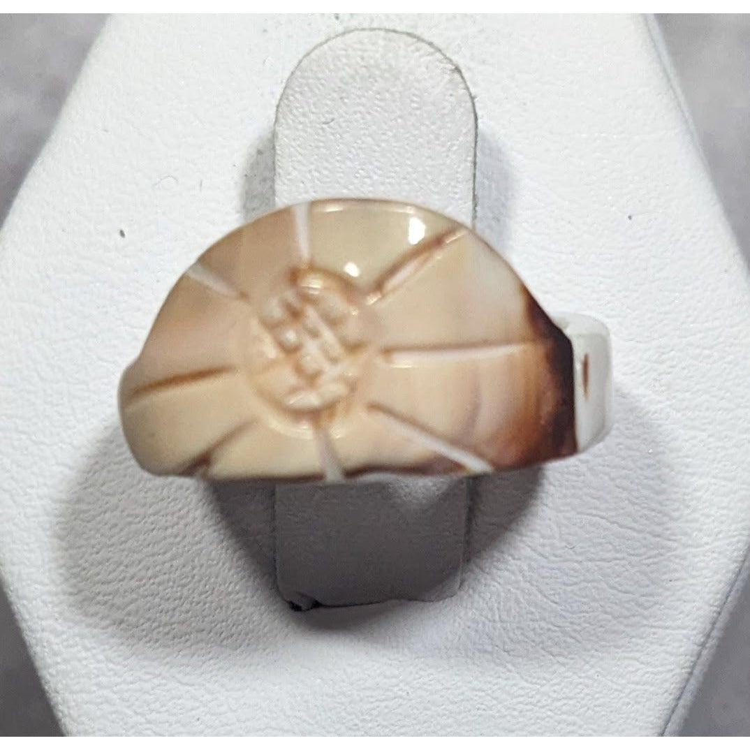 Vintage Carved Cream Shell Flower Ring Size 5 3/4