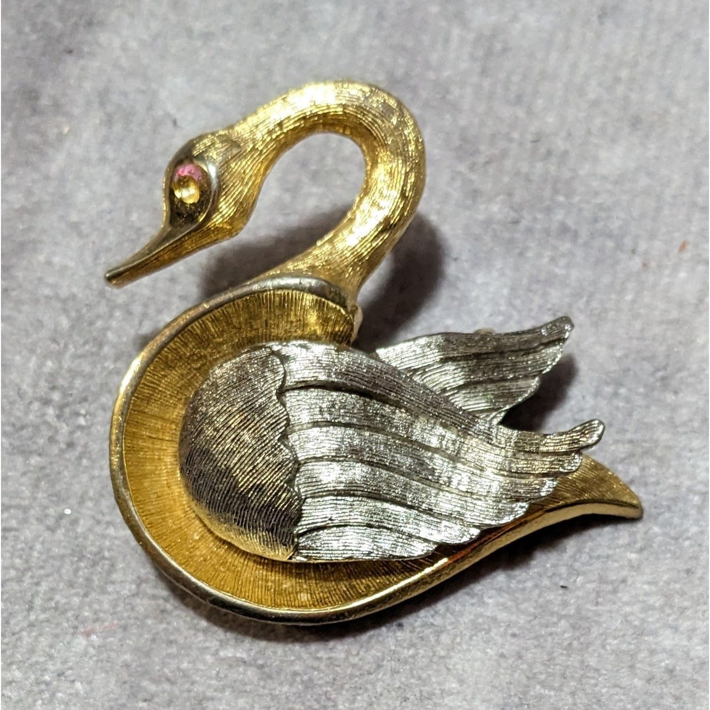 Vintage Silver And Gold Tone Stylized Swan Brooch