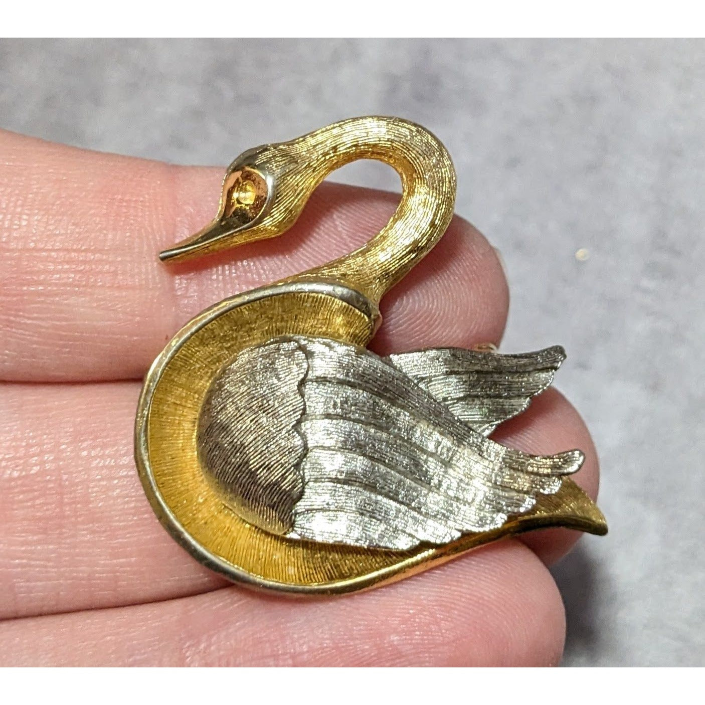 Vintage Silver And Gold Tone Stylized Swan Brooch