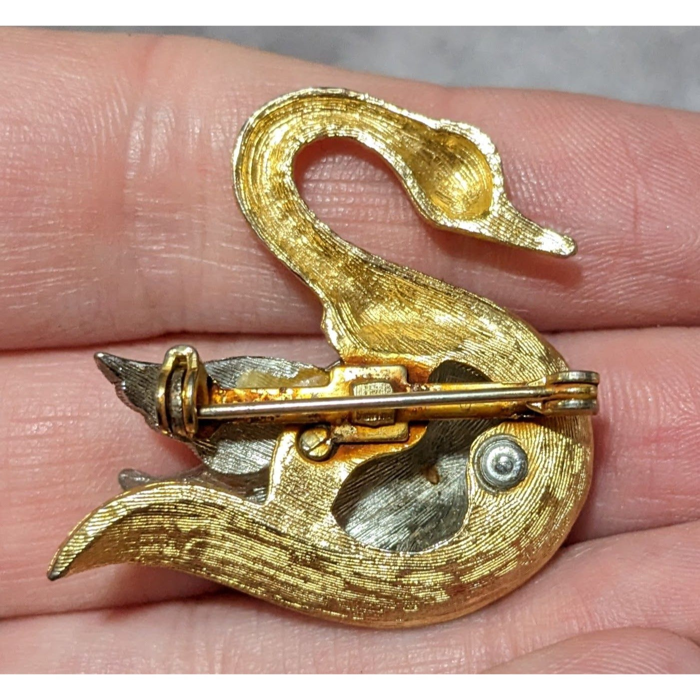 Vintage Silver And Gold Tone Stylized Swan Brooch