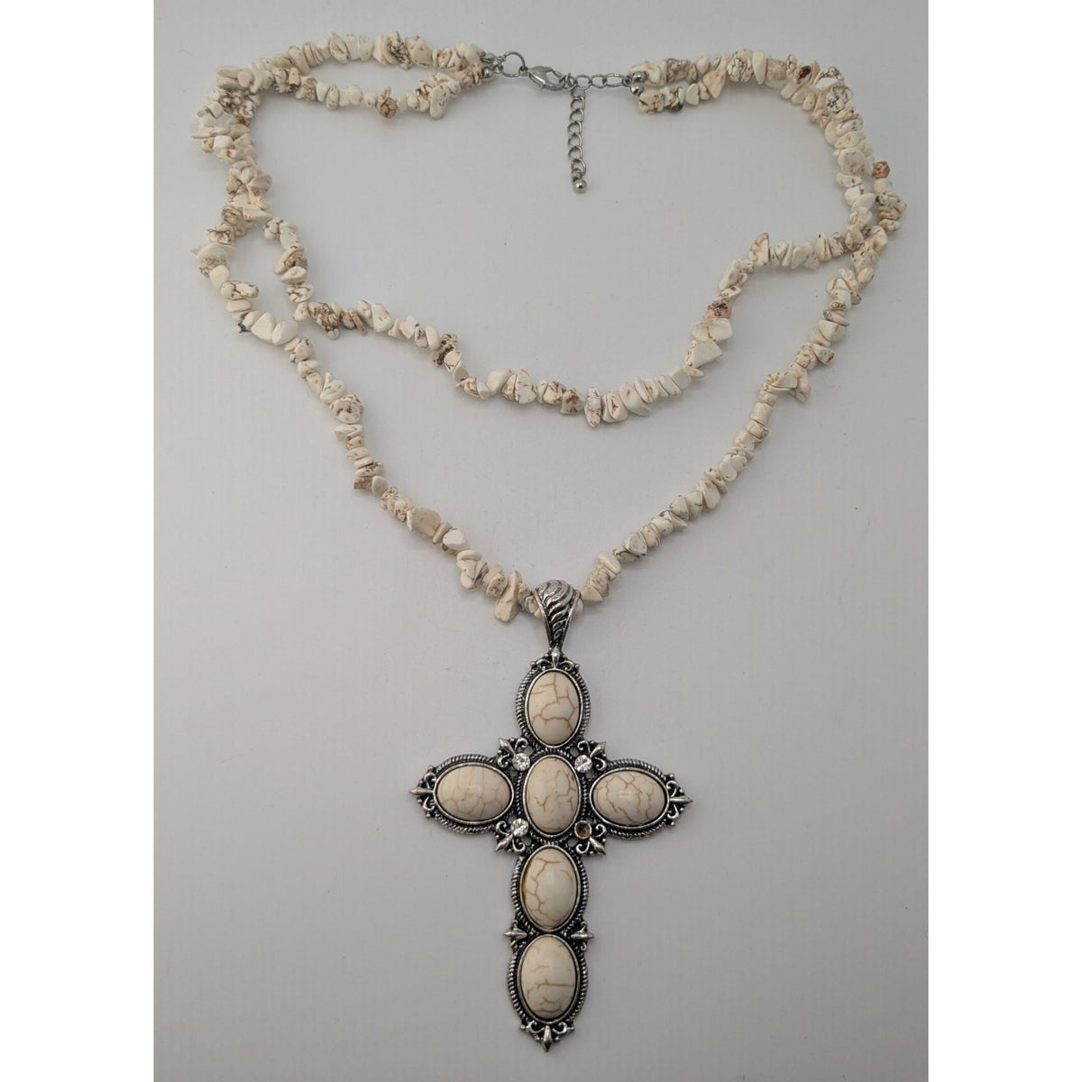 Boho Southwestern Western Cross Howlite Chip Statement Necklace