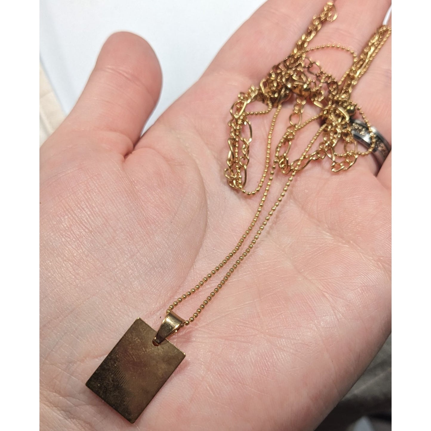 Minimalist Elegant Multilayer Gold Tone Chain And Pendant Necklace