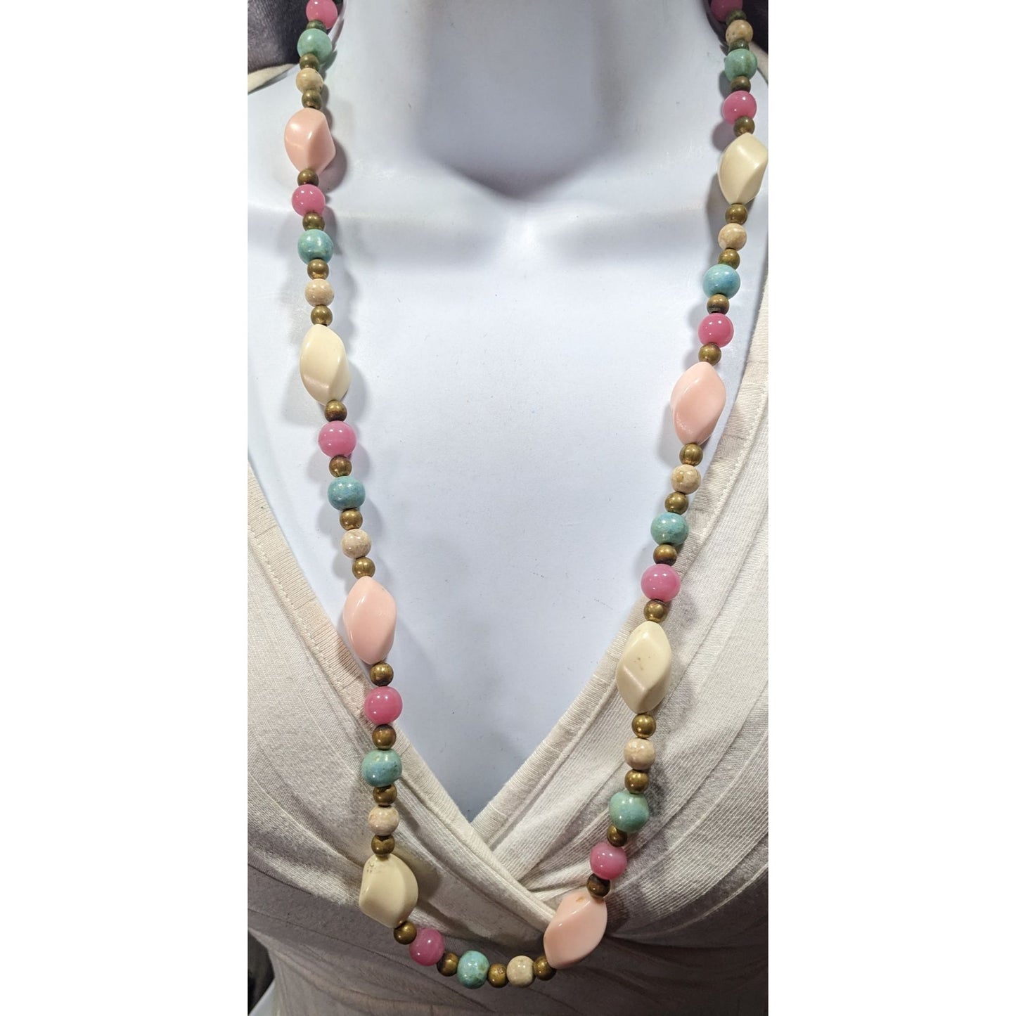 Vintage Retro Pastel Lucite And Stone Beaded Necklace