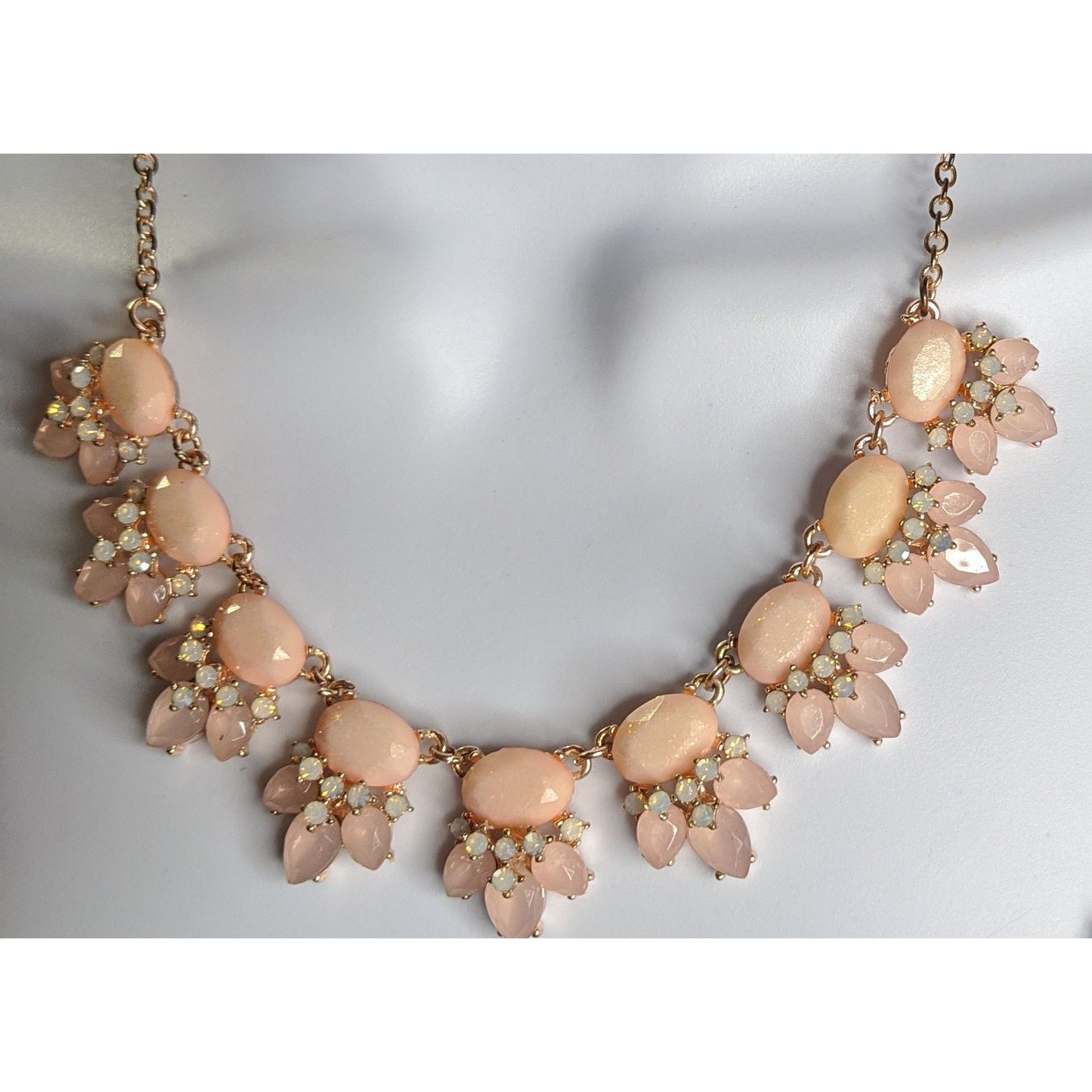 Elegant Rose Gold Tone Necklace With Peach & Opal Tone Gems