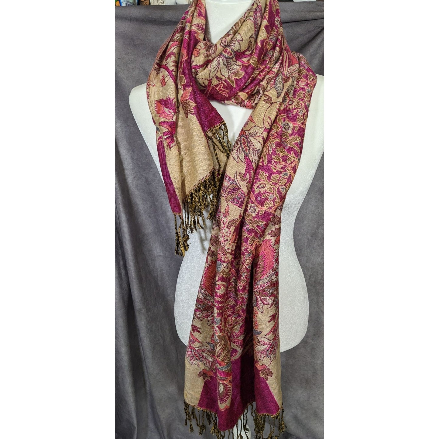 Elegant Pink And Cream Floral Cashmere Scarf