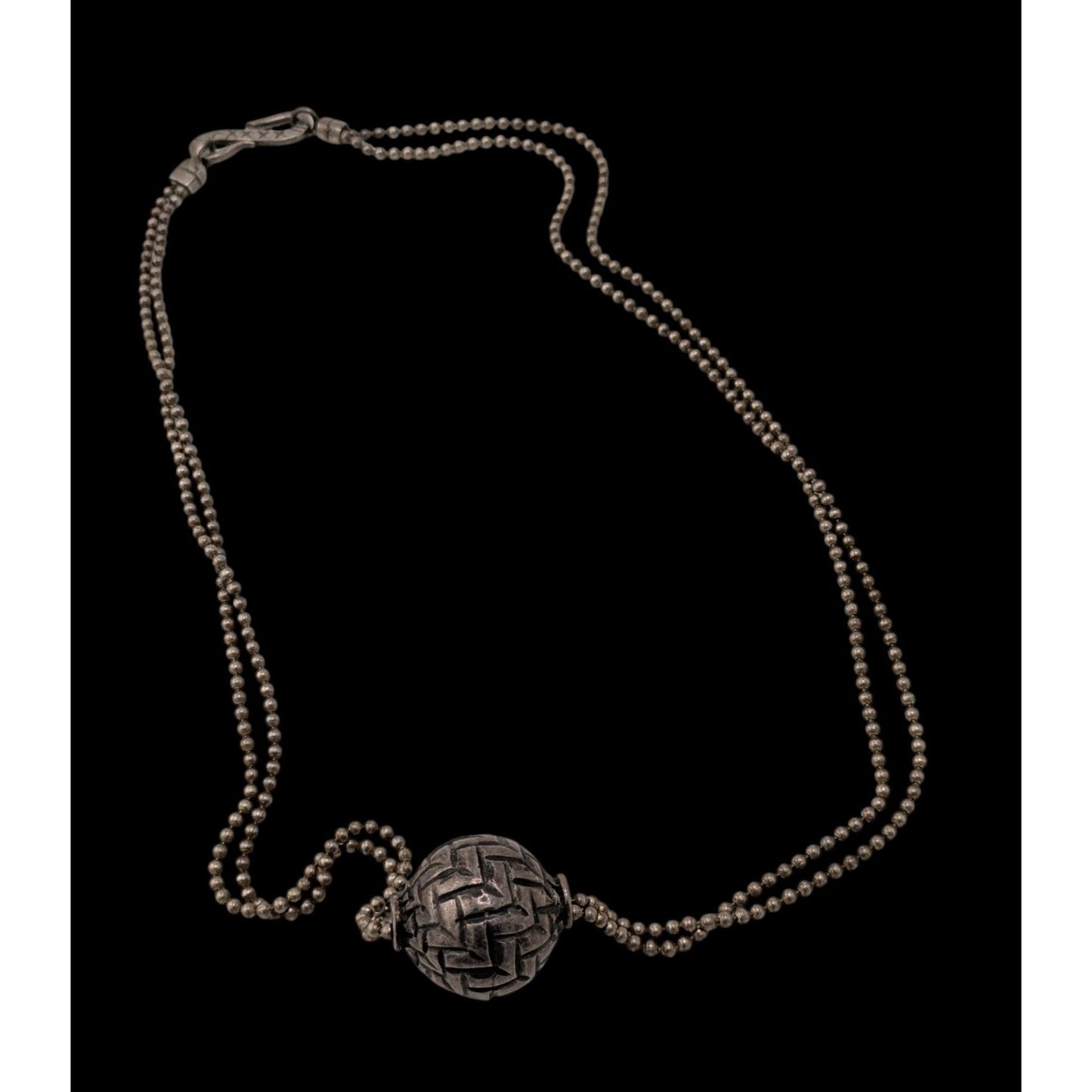 Bohemian Basket Weave Texture Single Bead Pendant Necklace On Double Chain