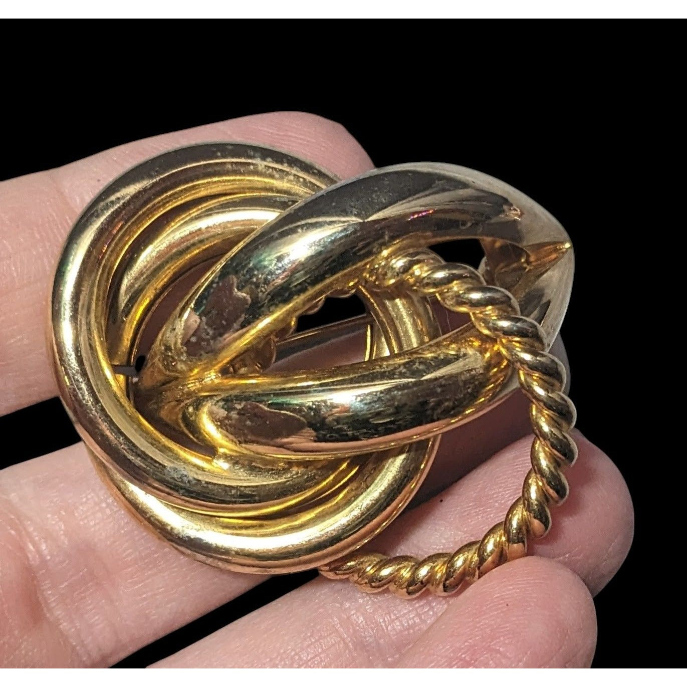 Vintage Abstract Gold Tone Metal Knot Brooch