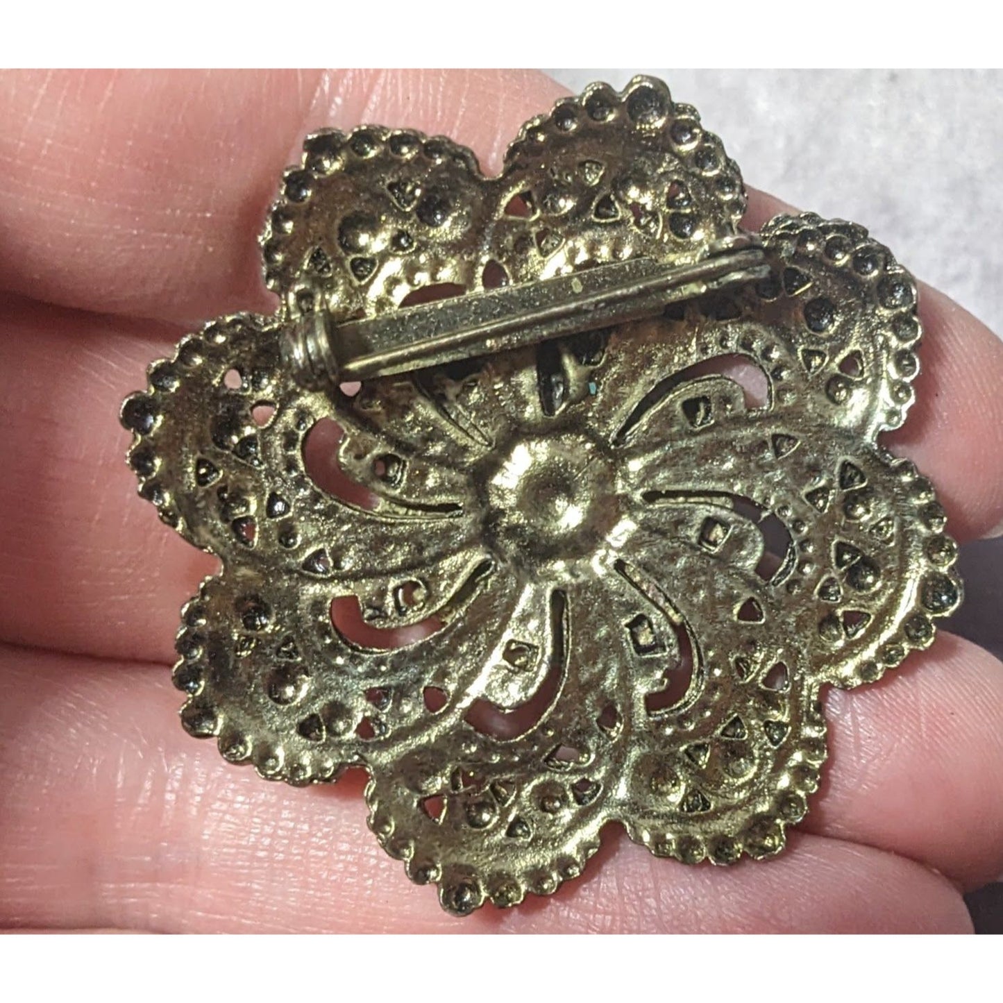 Vintage Floral Gold Tone Rhinestone Faux Pearl Brooch