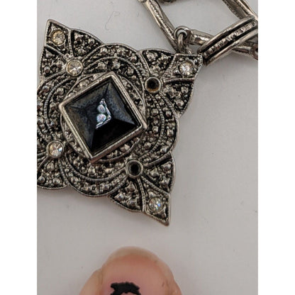 Vintage Gothic Art Deco Silver Tone Necklace With Ornate Pendant & Black Faceted Accents