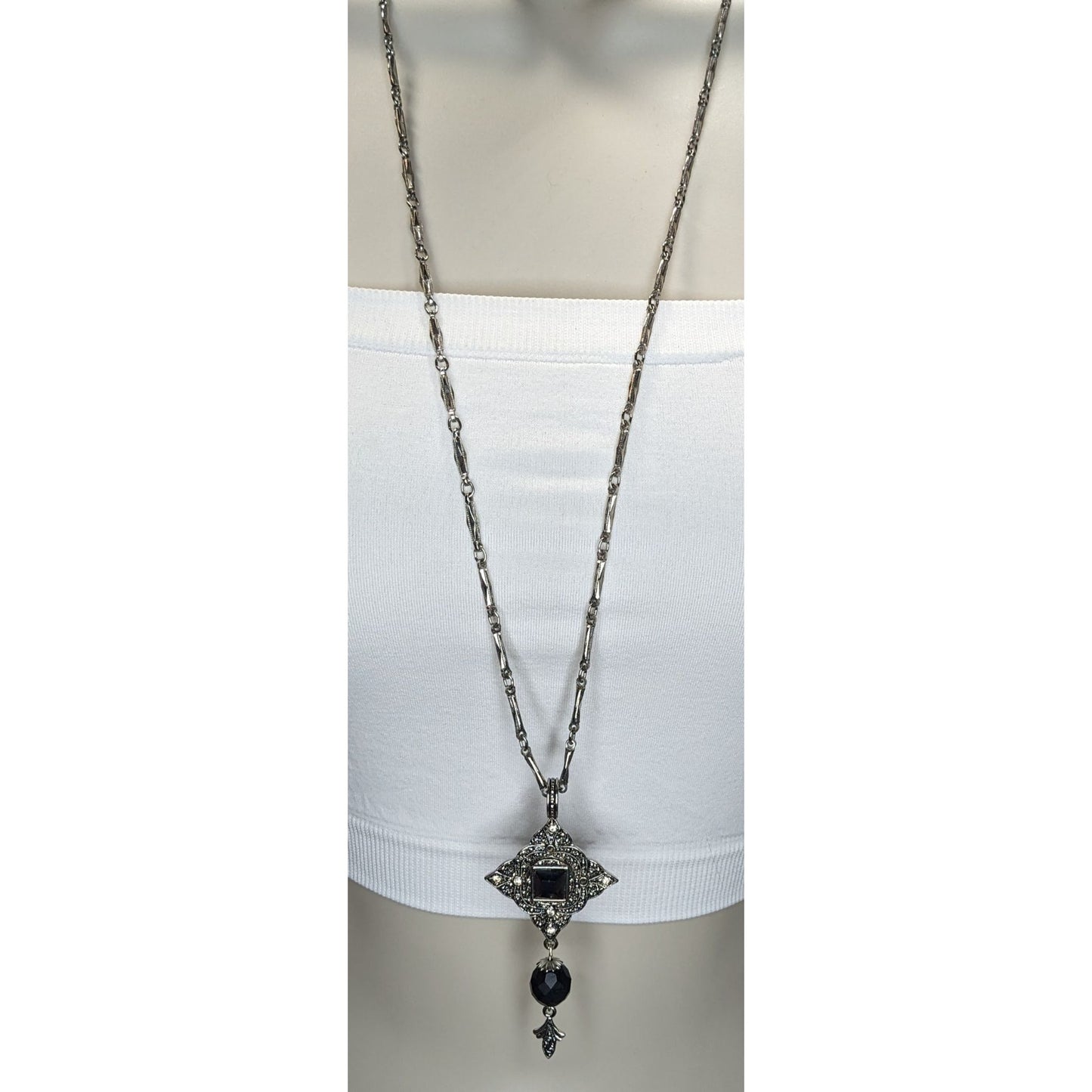 Vintage Gothic Art Deco Silver Tone Necklace With Ornate Pendant & Black Faceted Accents
