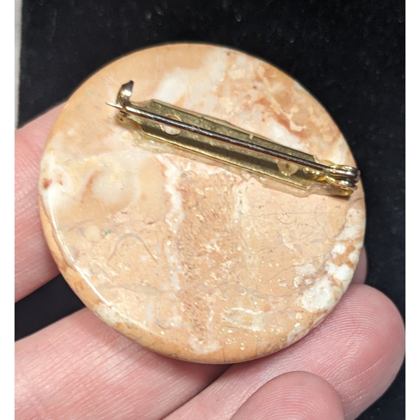 Vintage Stone With Gold Tone Lion Head Brooch
