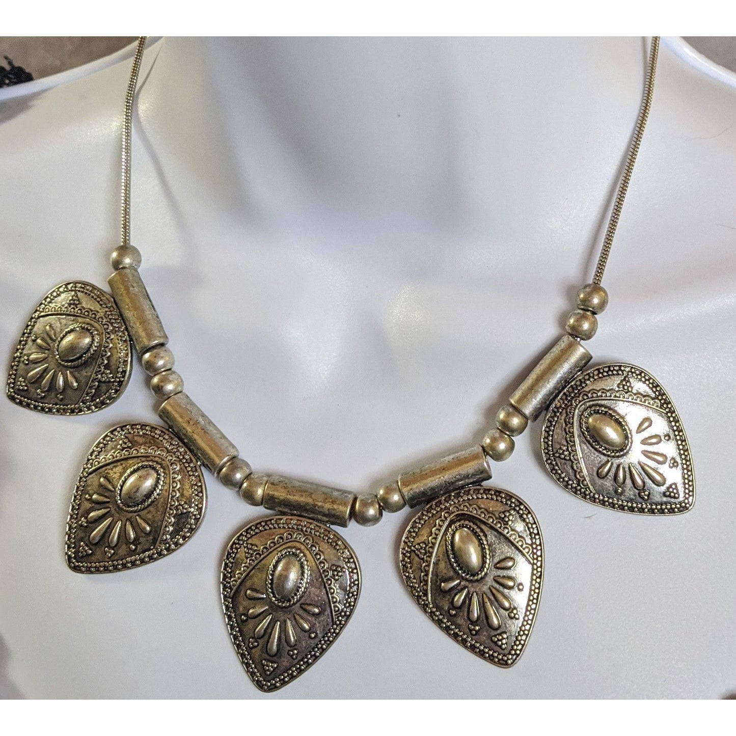 Southwestern Bohemian Style Silver-Tone Statement Necklace With Embossed Teardrop Pendants