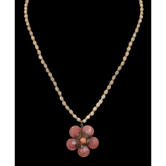 Vintage Y2K Cottagefore Beaded Necklace With Pink Flower Pendant