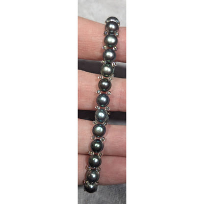 Whimsical Fantasy Black Pearl And Glass Beaded Bracelet