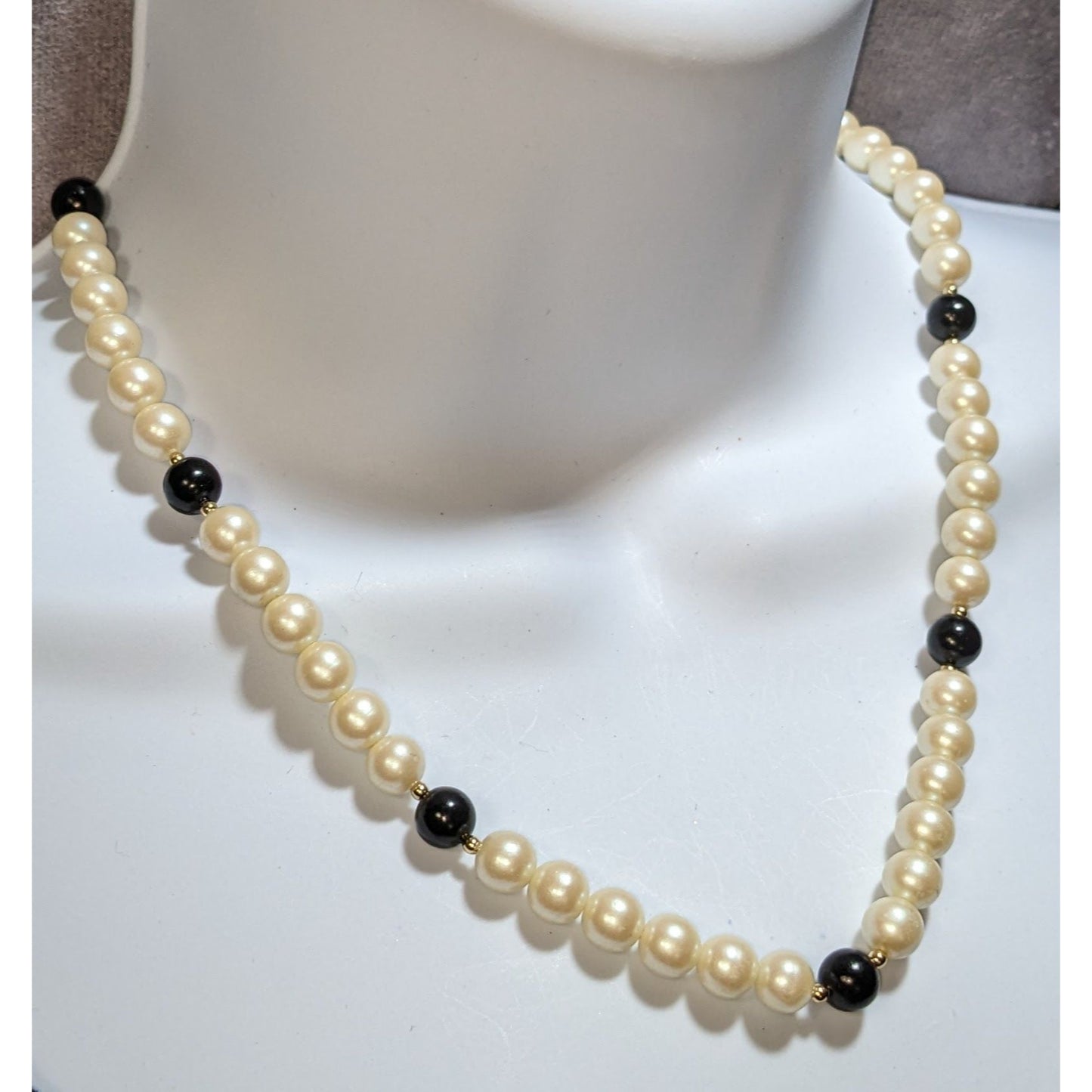 Vintage Faux Pearl Necklace With Black Bead Accents & Gold Detailing Midcentury Elegance
