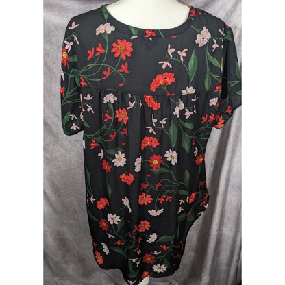 Torrid Black And Red  Floral Hi-Lo Blouse