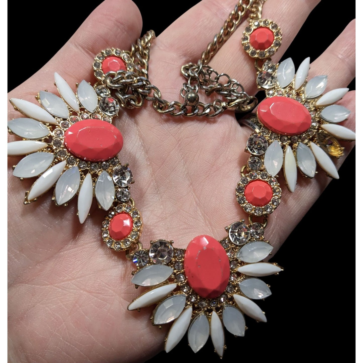 Y2K Floral Statement Necklace With Coral & White Gemstones