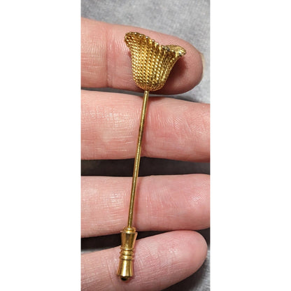 Vintage Gold Tone Art Nouveau Floral Stick PIn