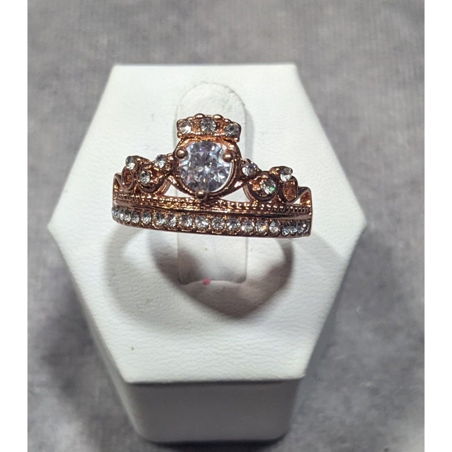 Elegant Fantasy 18K Rose Gold Plated Crown Ring With Brilliant Stones