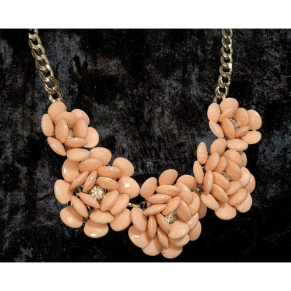 Y2K Romantic Floral Acrylic Peach Gold Tone Statement Necklace 15 Inch