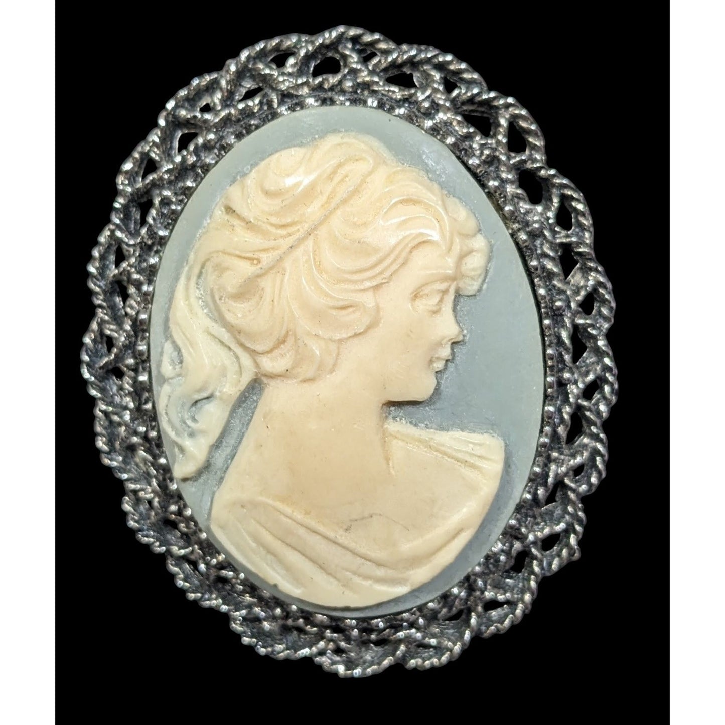 Vintage Victorian Style Blue And Silver Tone Cameo Brooch/Pendant