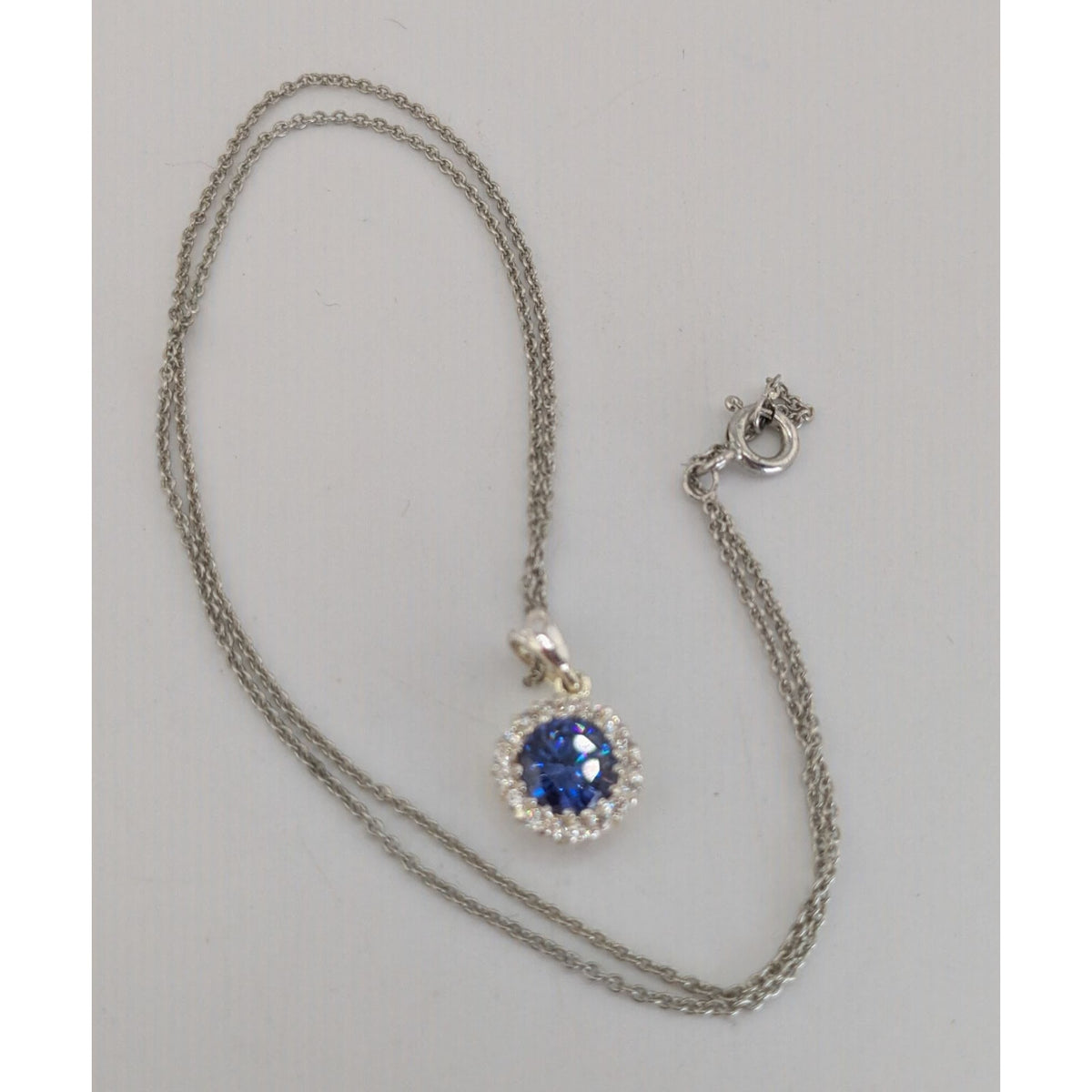 Romantic Glam Halo Blue Crystal Rhinestone Pendant Necklace Silver Tone