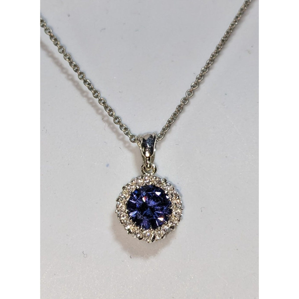 Romantic Glam Halo Blue Crystal Rhinestone Pendant Necklace Silver Tone