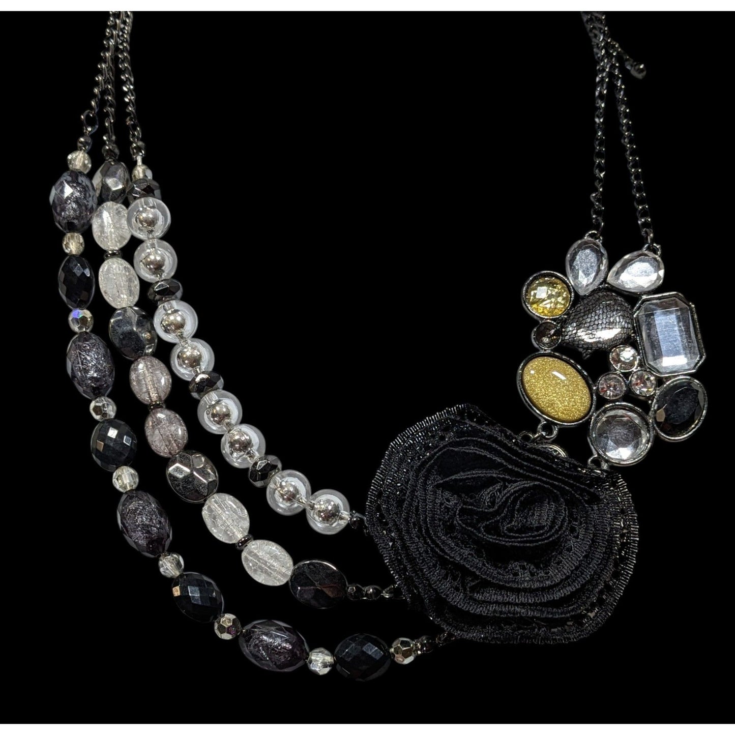 NY Floral Glam Beaded Statement Necklace With Lace Flower