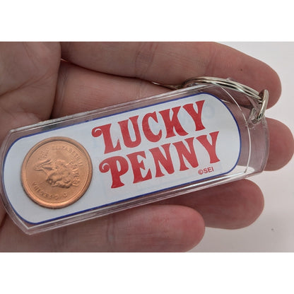 Retro Canada Lucky Penny Toronto Souvenir Keychain Canadian Coin Maple Leaf